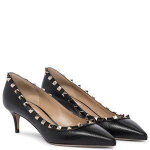 Valentino Rockstud 50 black grainy leather pumps